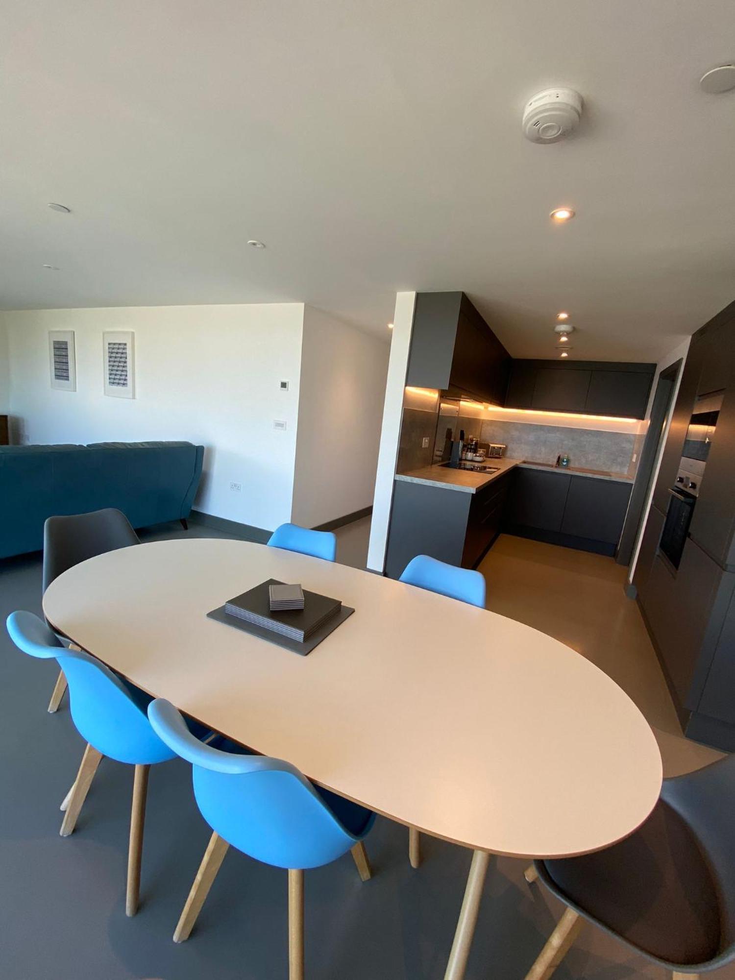 4 The View Apartments Ilfracombe - Seafront, Parking, Lift, Ev Ngoại thất bức ảnh